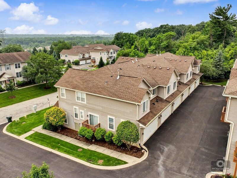 11 Rachael Court Willowbrook IL 60527