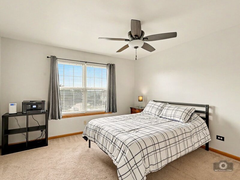 11 Rachael Court Willowbrook IL 60527