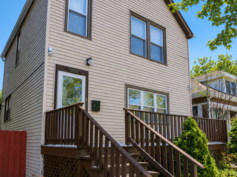 2711 N Marmora Avenue Chicago IL 60639