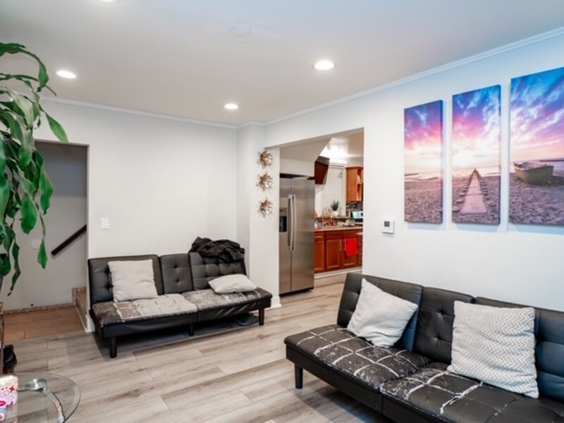2711 N Marmora Avenue Chicago IL 60639