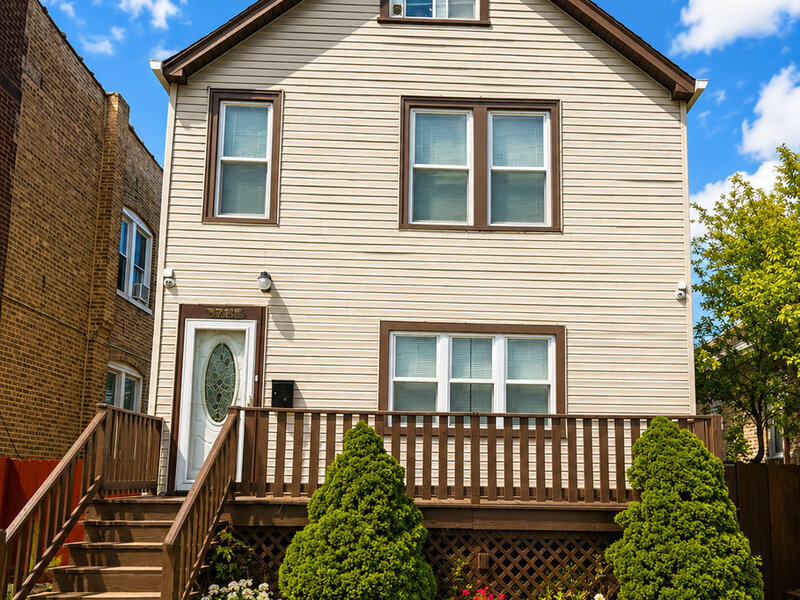 2711 N Marmora Avenue Chicago IL 60639