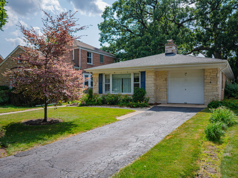 22 Gale Avenue River Forest IL 60305