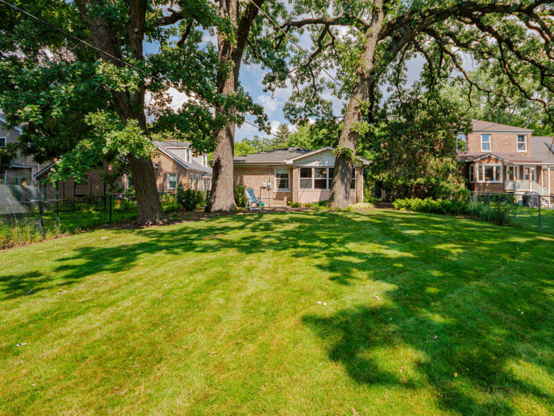 22 Gale Avenue River Forest IL 60305