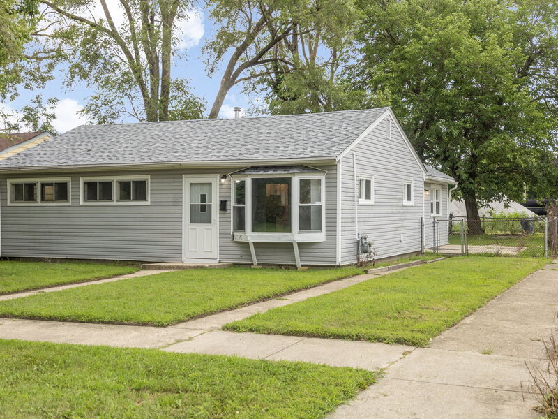 15145 Honore Avenue Harvey IL 60426