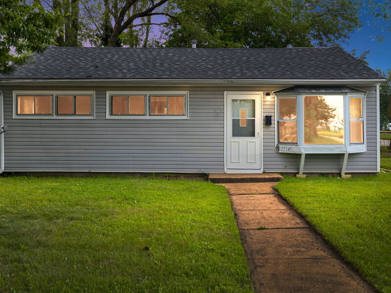 15145 Honore Avenue Harvey IL 60426