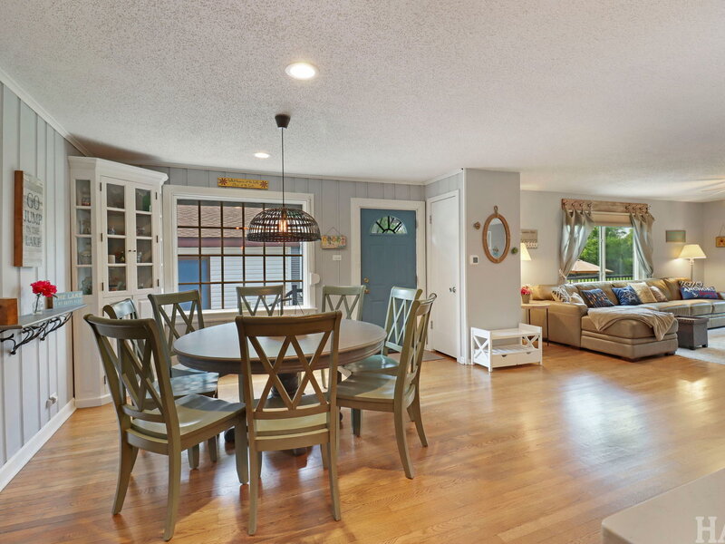 38392 N 8th Street Spring Grove IL 60081