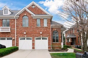 Photo of 271 Arbor Glen Boulevard Schaumburg IL 60195 Unit 271