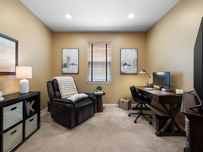 2815 Forest Creek Lane Naperville IL 60565