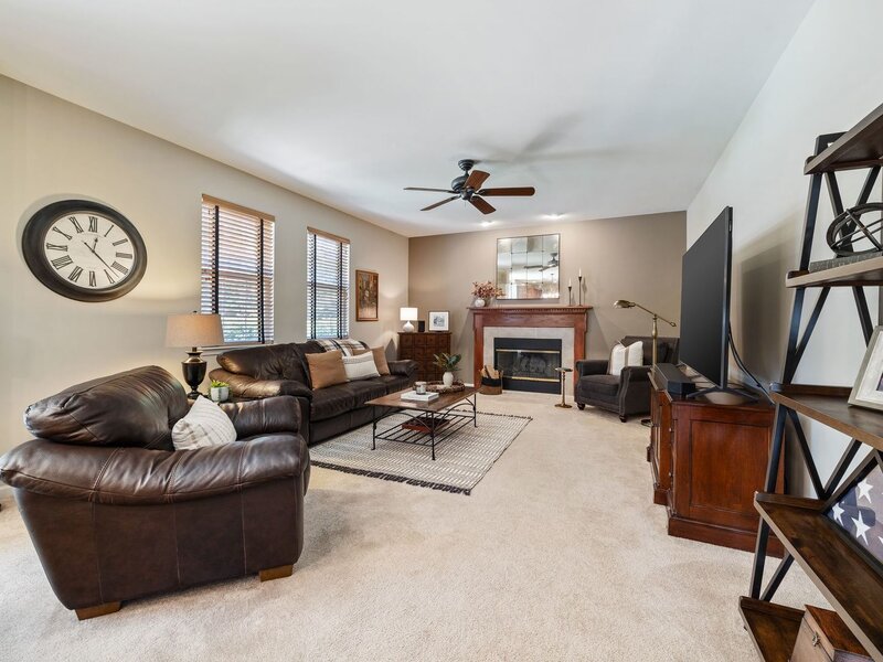 2815 Forest Creek Lane Naperville IL 60565