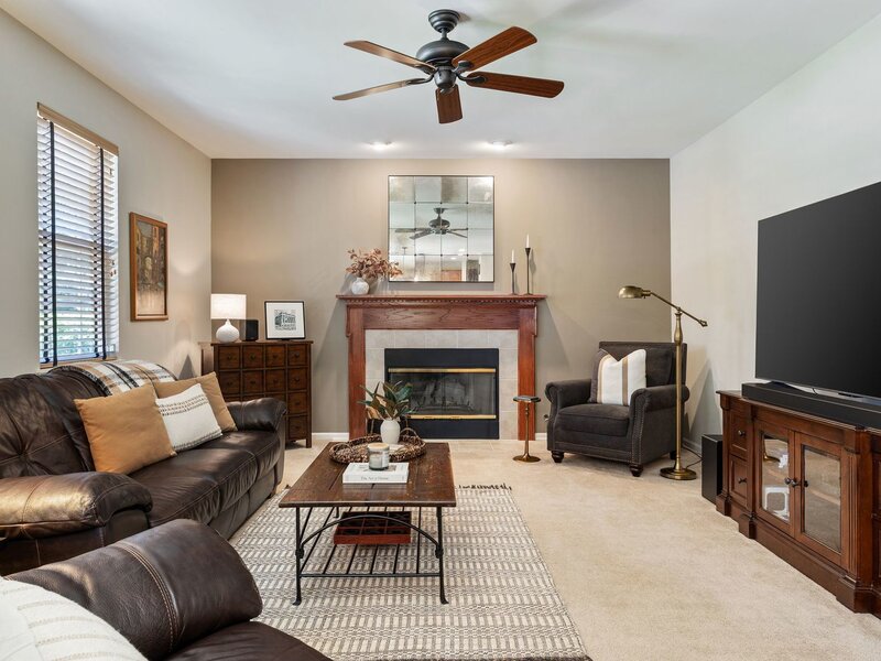 2815 Forest Creek Lane Naperville IL 60565
