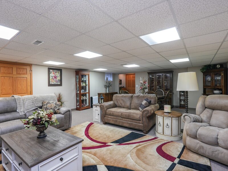 1385 N Westshore Boulevard Manteno IL 60950