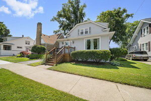 Photo of 1329 Henry Avenue Des Plaines IL 60016