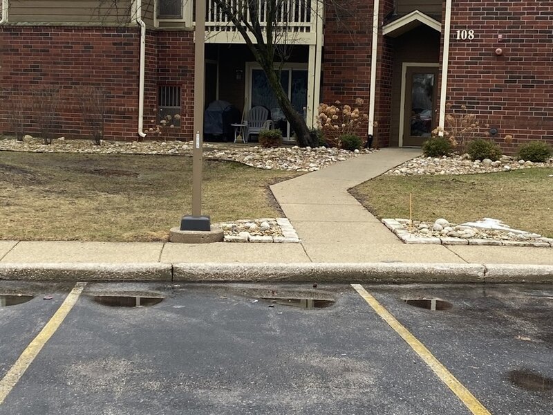108 Glengarry Drive Bloomingdale IL 60108