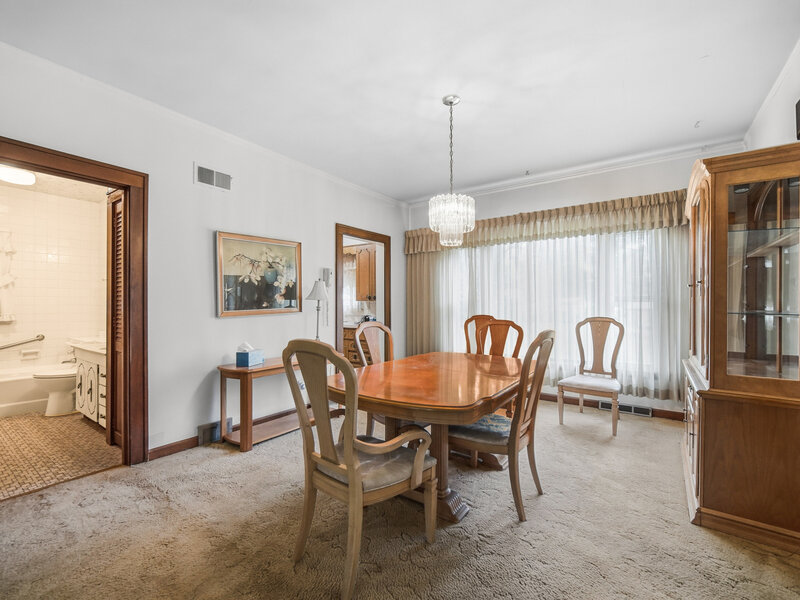19580 Glenwood Road Chicago Heights IL 60411