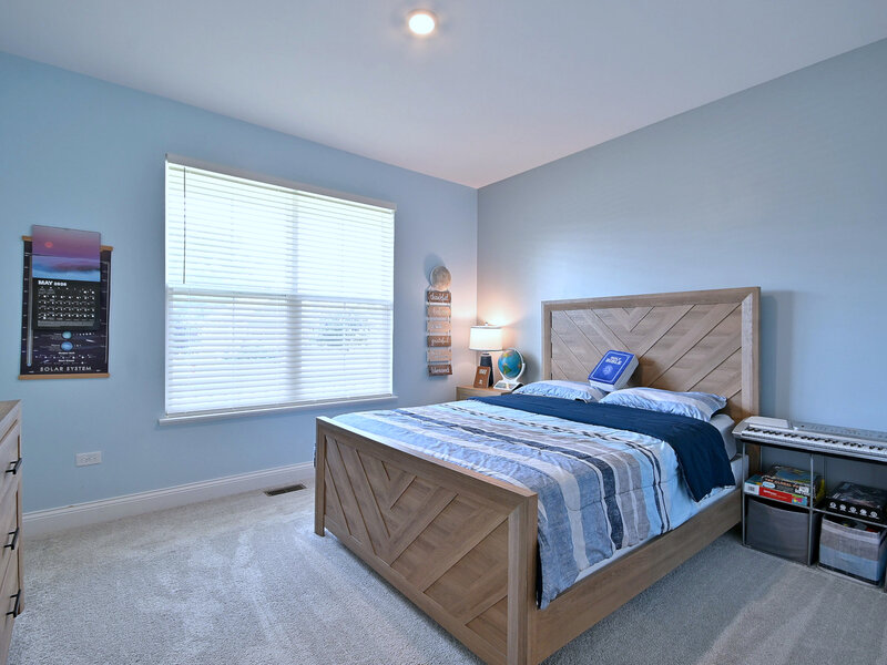 1174 Larswood Lane Crystal Lake IL 60012