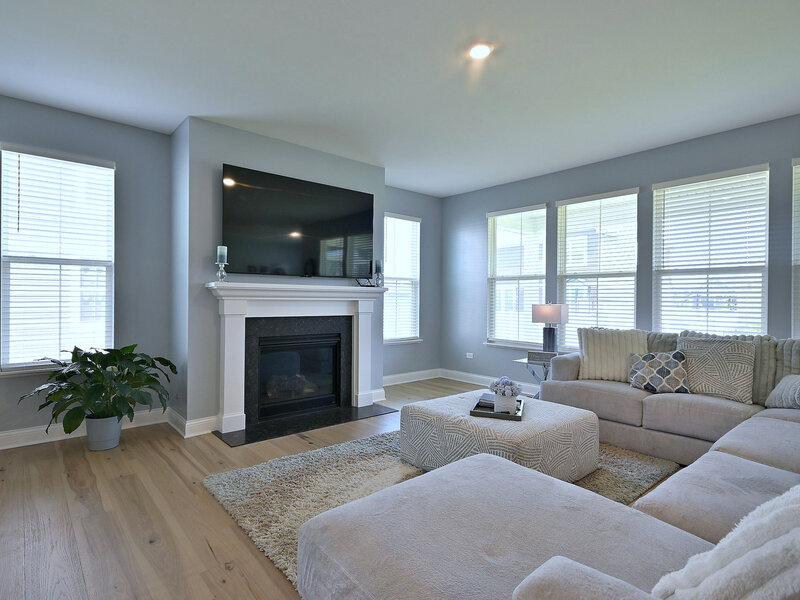 1174 Larswood Lane Crystal Lake IL 60012