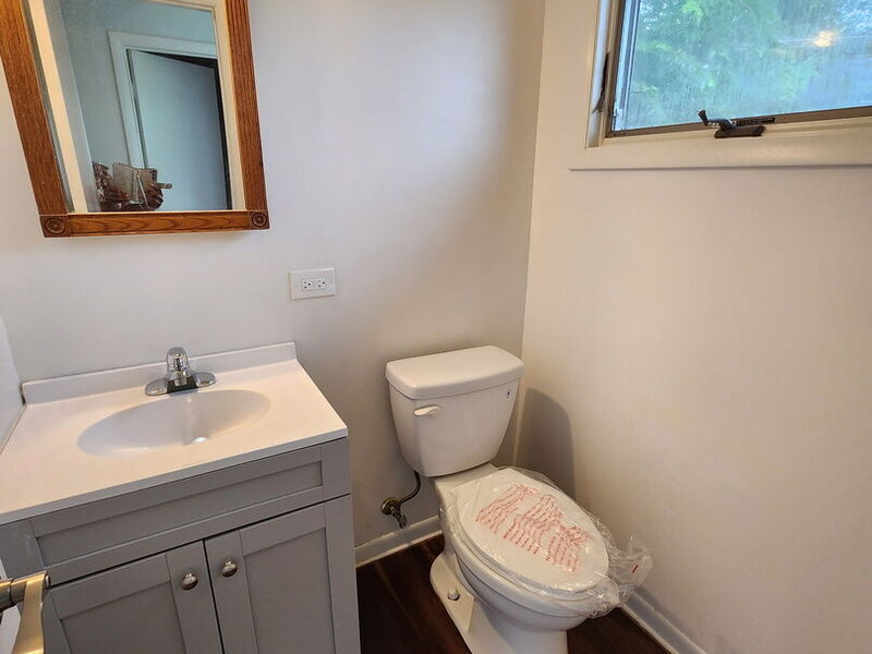 8 Wayne Court Park Forest IL 60466