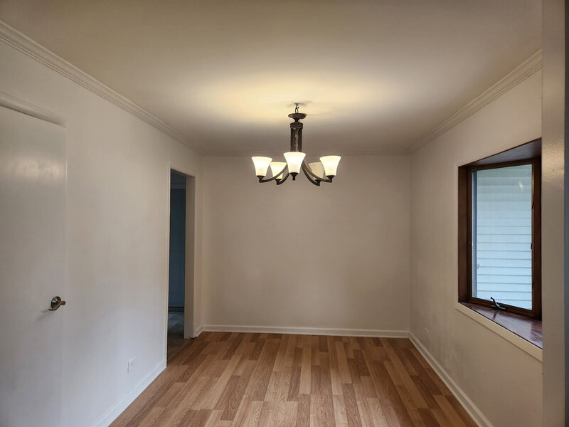 8 Wayne Court Park Forest IL 60466