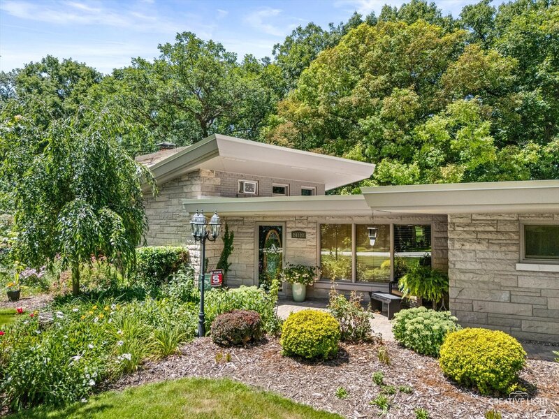 24127 W Oak Lane Joliet IL 60404