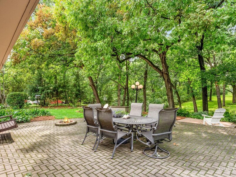 24127 W Oak Lane Joliet IL 60404