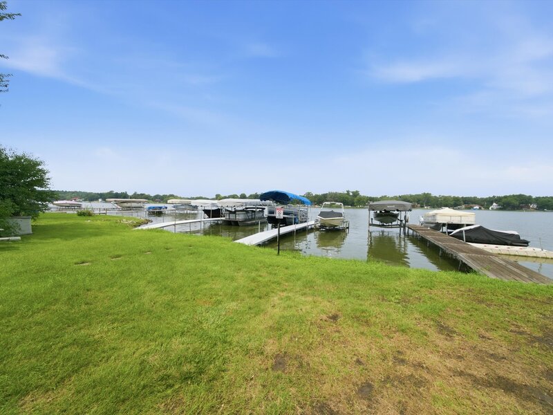 39181 N Cedar Crest Drive Lake Villa IL 60046