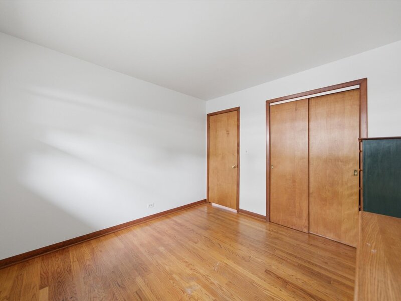39181 N Cedar Crest Drive Lake Villa IL 60046