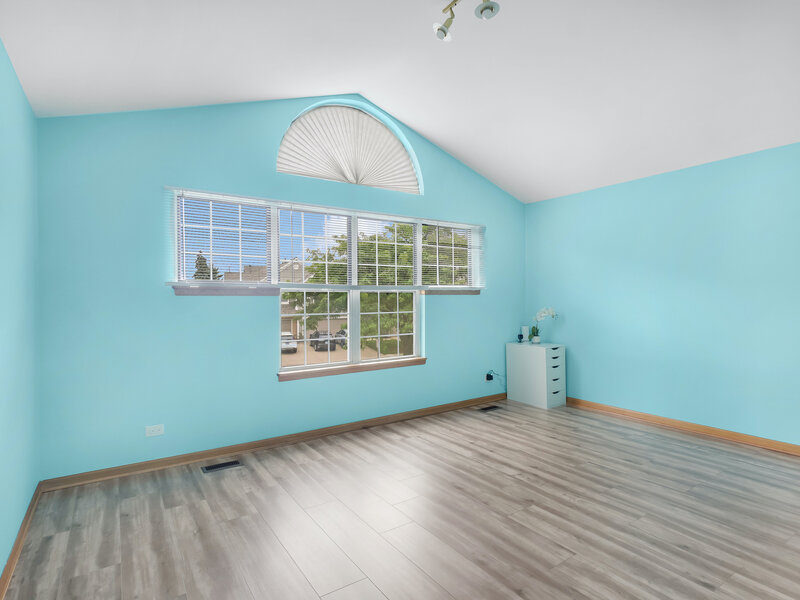 218 Woodstone Drive Buffalo Grove IL 60089