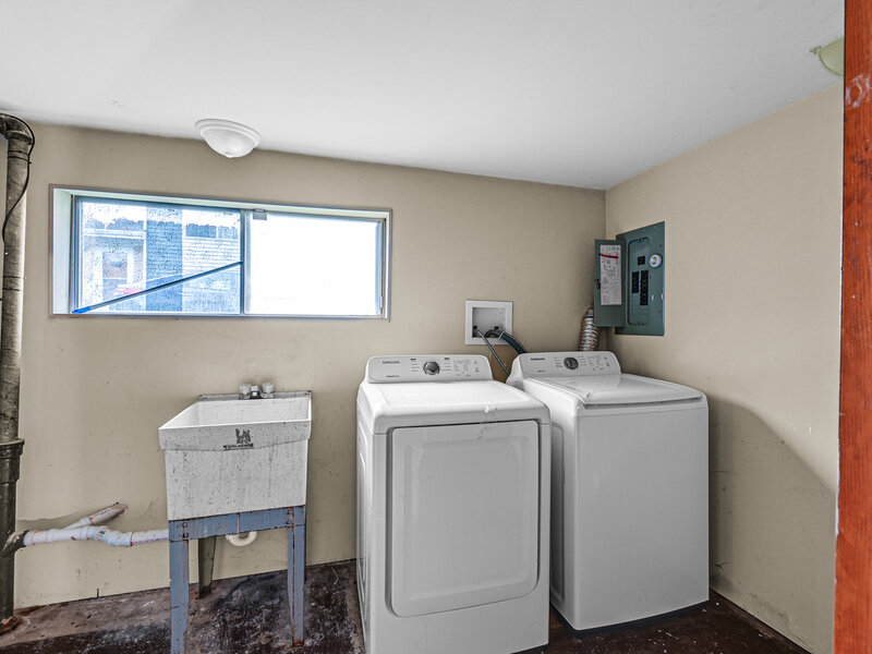 16410 Laura Lane Oak Forest IL 60452