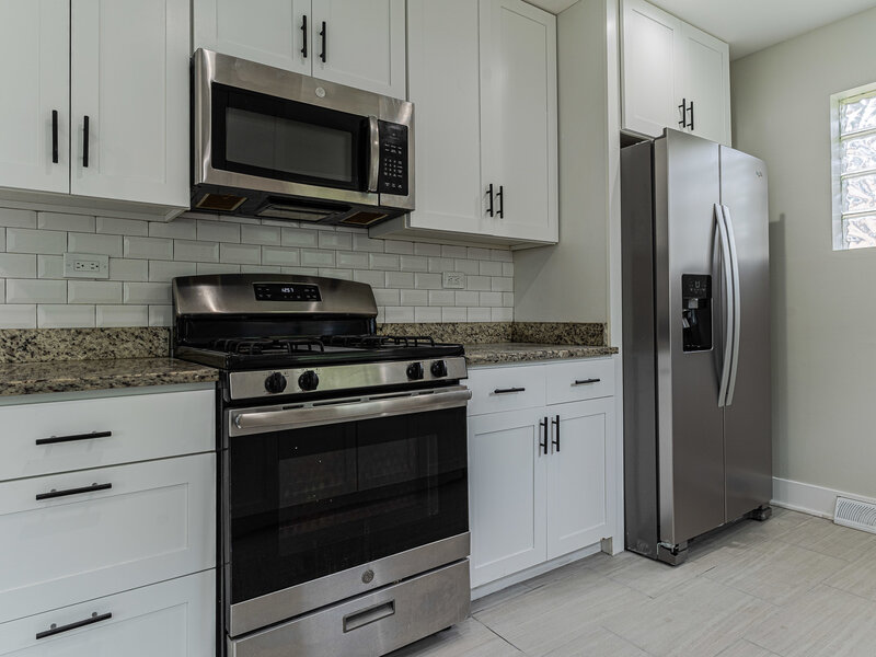 9207 S Greenwood Avenue Chicago IL 60619