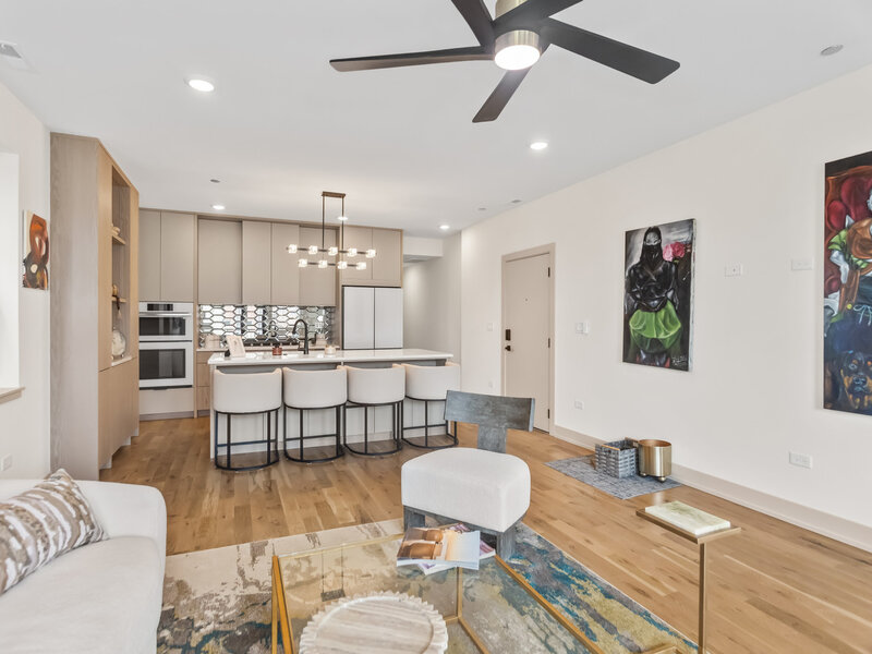 4441 S Vincennes Avenue Chicago IL 60653