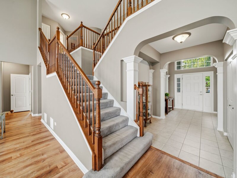 6717 Waterford Drive Mchenry IL 60050