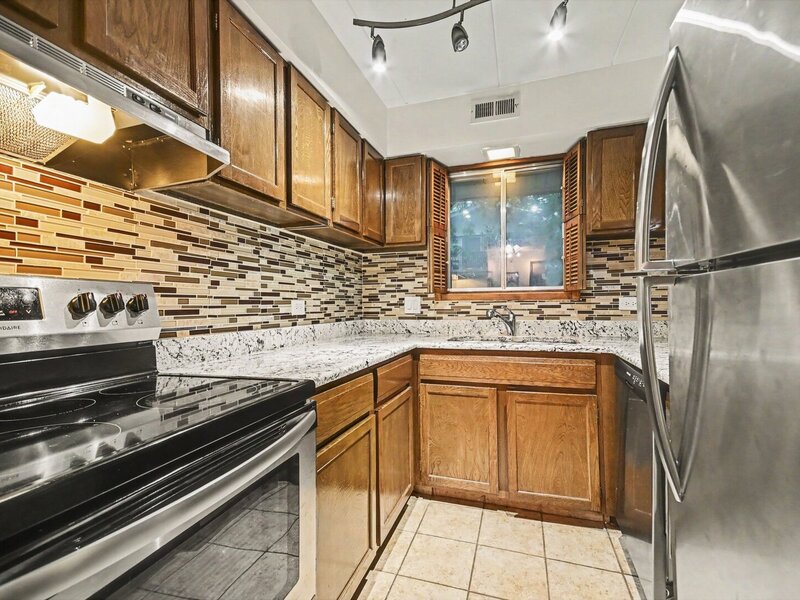 14023 Gail Lane Crestwood IL 60418