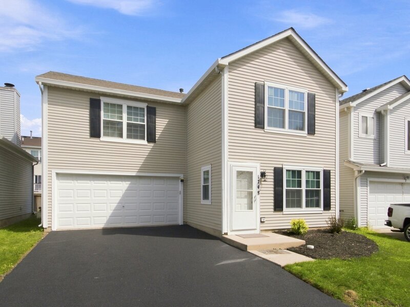 1748 Linden Park Lane Aurora IL 60504