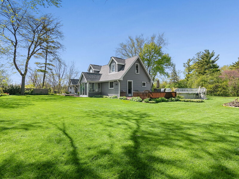 1080 Cardinal Drive Lake Zurich IL 60047