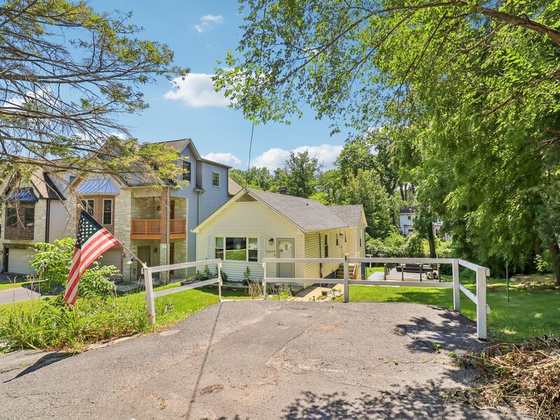 21279 W Shady Lane Lake Zurich IL 60047