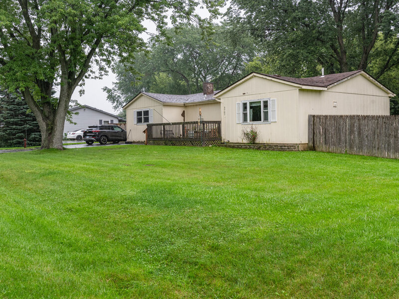 3707 Clearview Avenue Gurnee IL 60031