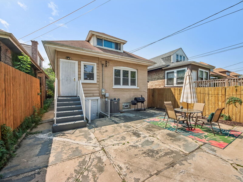 8745 S Sangamon Street Chicago IL 60620