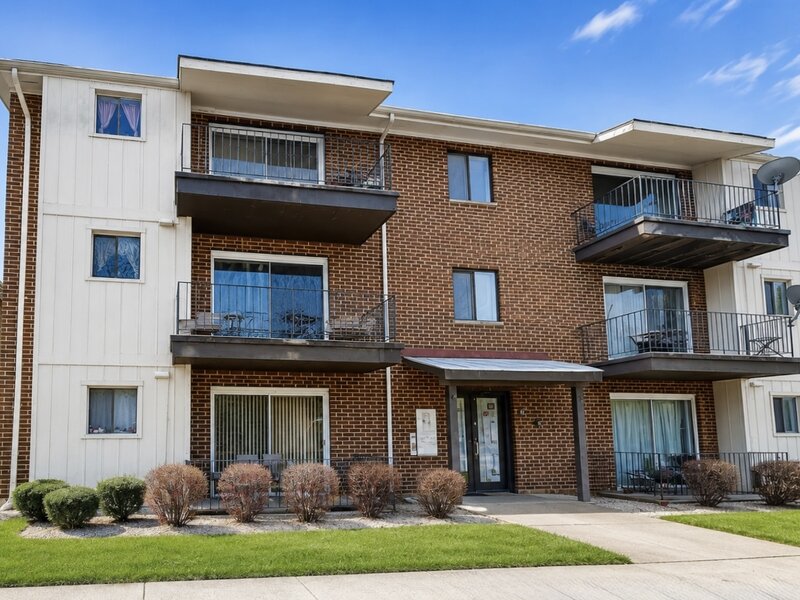 6329 175th Street Tinley Park IL 60477