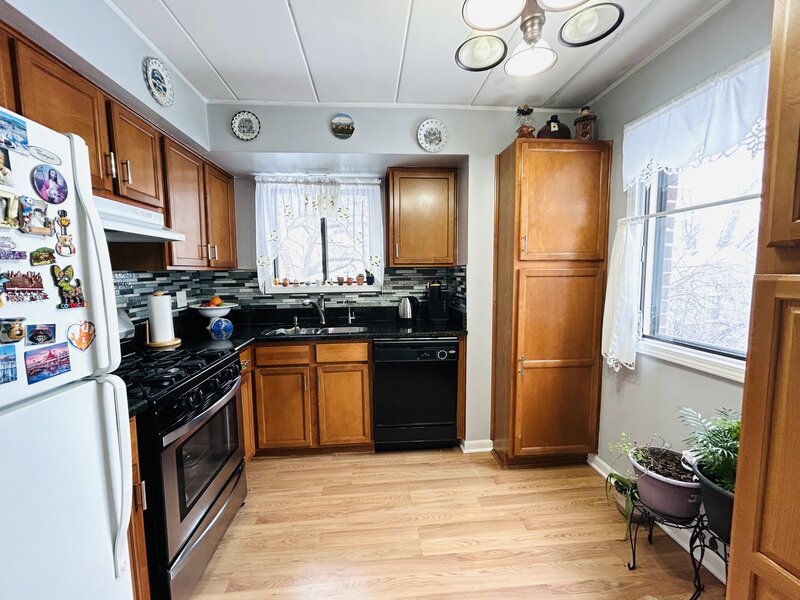 6329 175th Street Tinley Park IL 60477