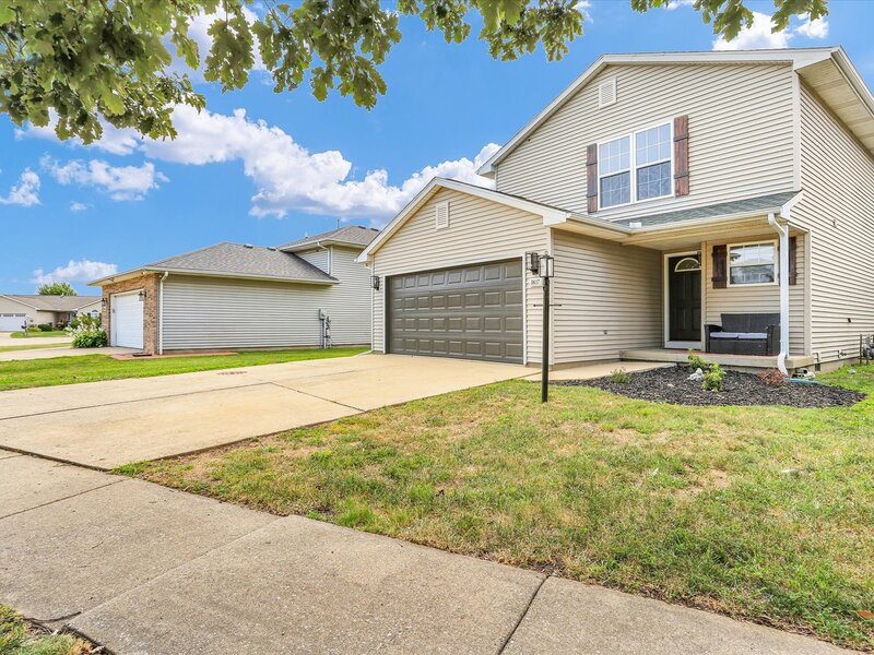 3417 Clayton Road Champaign IL 61822