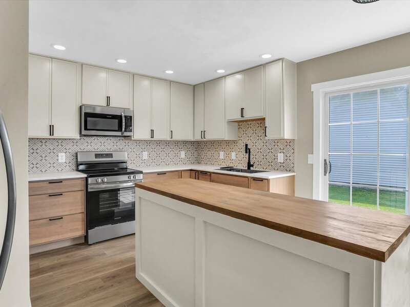 3417 Clayton Road Champaign IL 61822