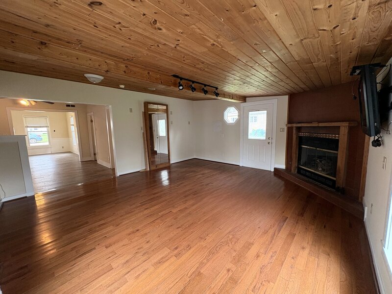 463 Howard Street Marseilles IL 61341