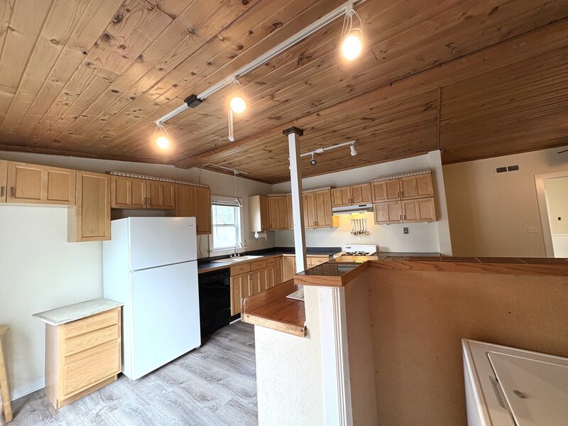 463 Howard Street Marseilles IL 61341