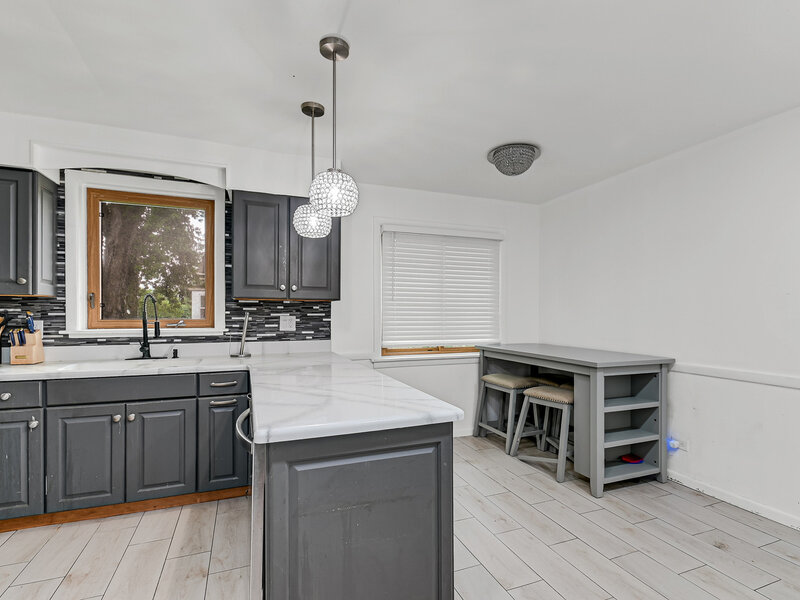 18431 Marshfield Avenue Homewood IL 60430
