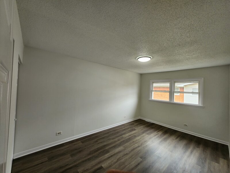 8813 N Grand Street Niles IL 60714