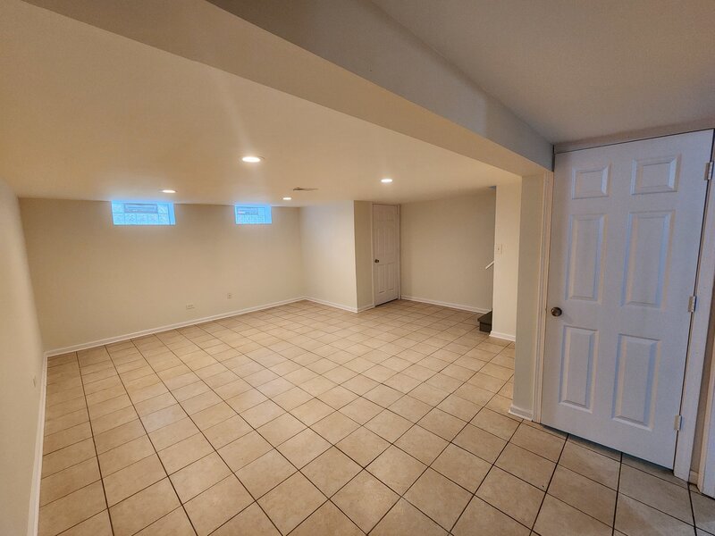 8813 N Grand Street Niles IL 60714