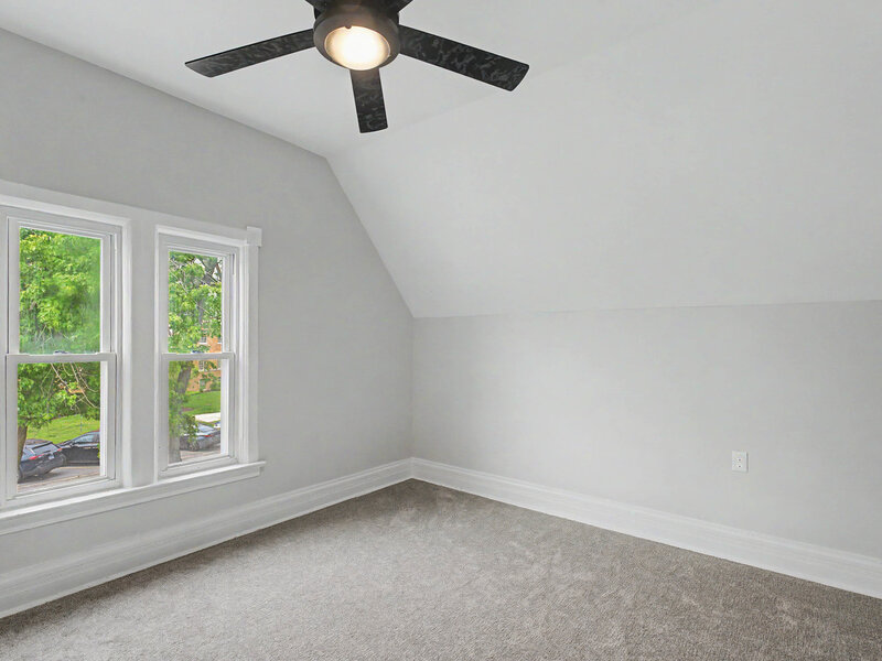 417 S 3rd Avenue Maywood IL 60153