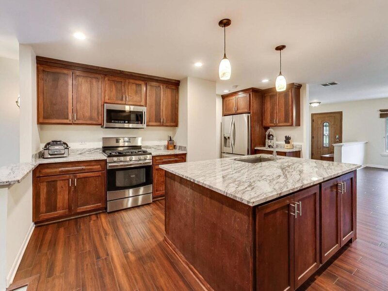 603 Chelmsford Lane Elk Grove Village IL 60007