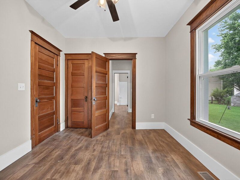 558 S 3rd Street Rochelle IL 61068