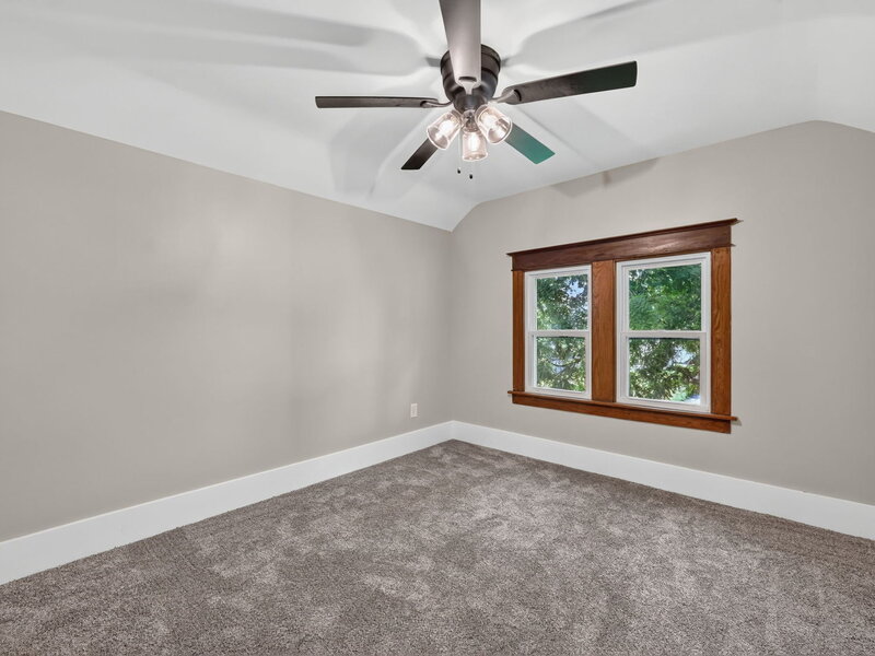 558 S 3rd Street Rochelle IL 61068
